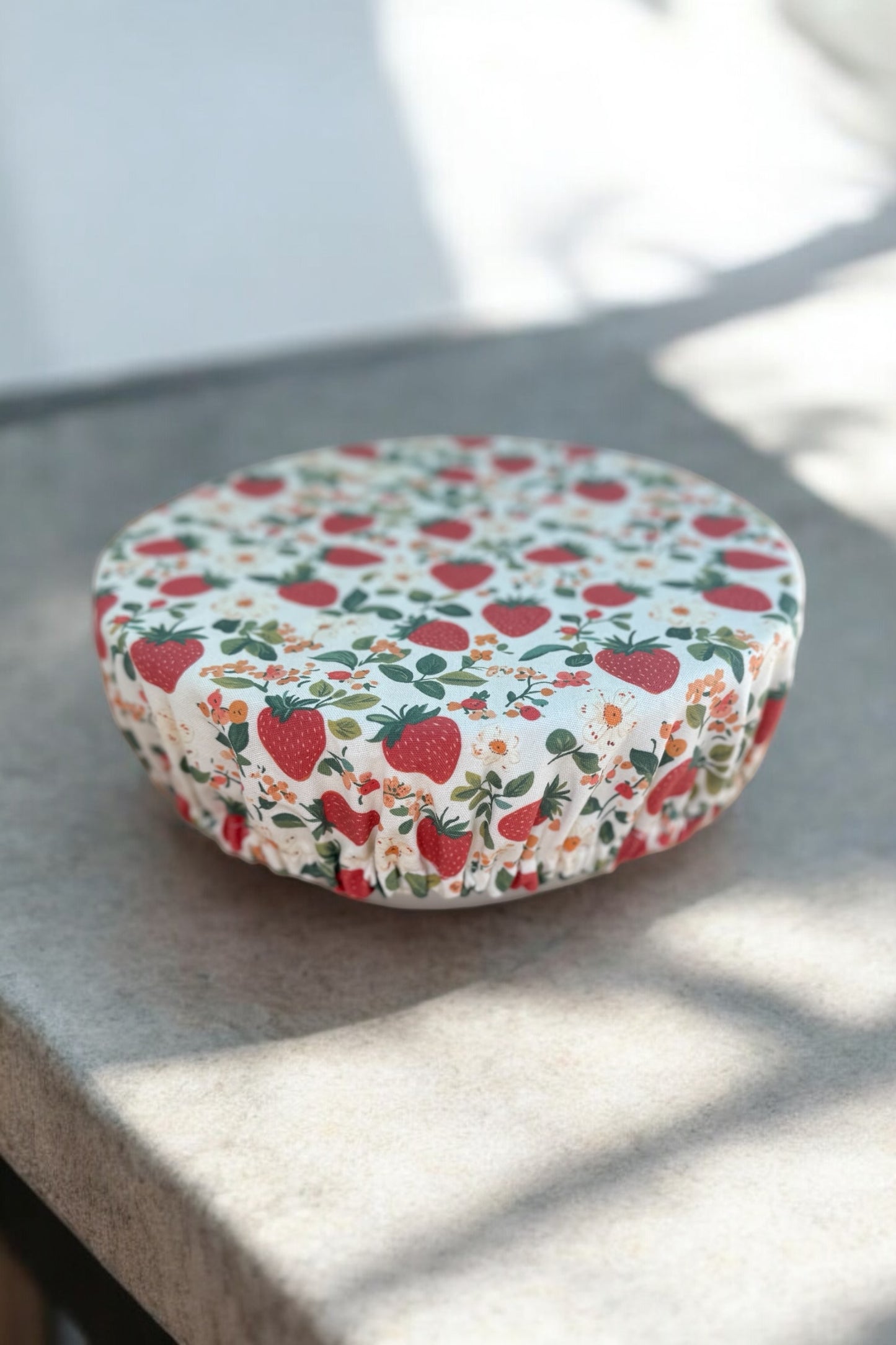 Vintage Strawberry Bowl Cover - 11in