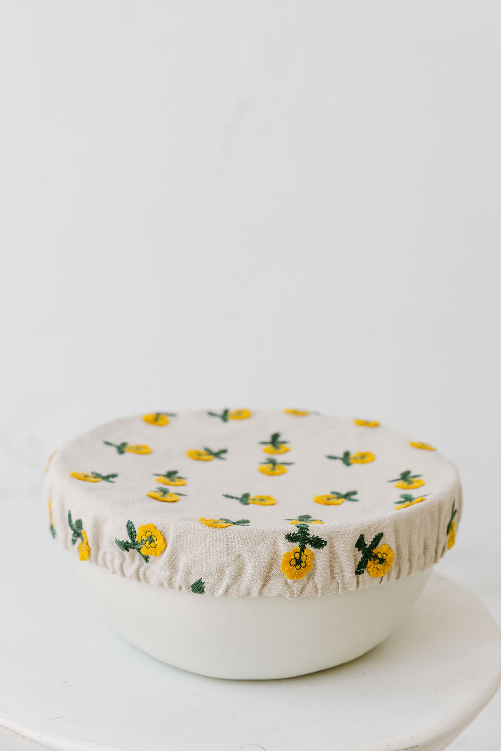 Beige Floral Embroidery Bowl Cover - 11in