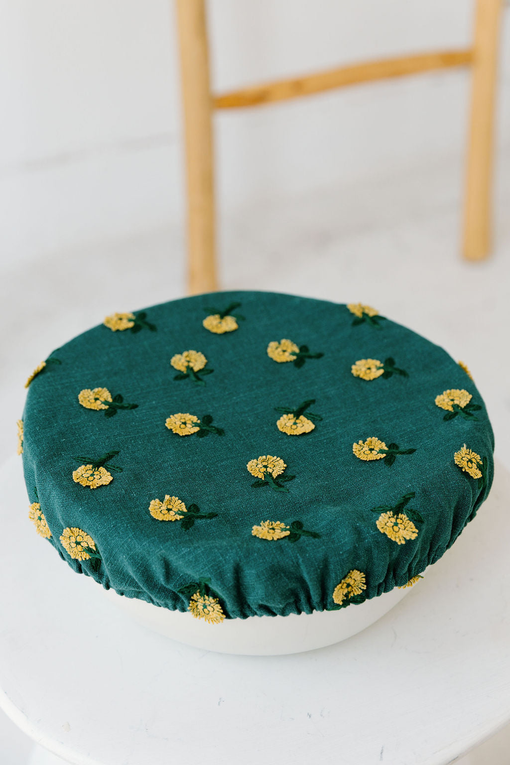 Green Floral Embroidery Bowl Cover - 11in