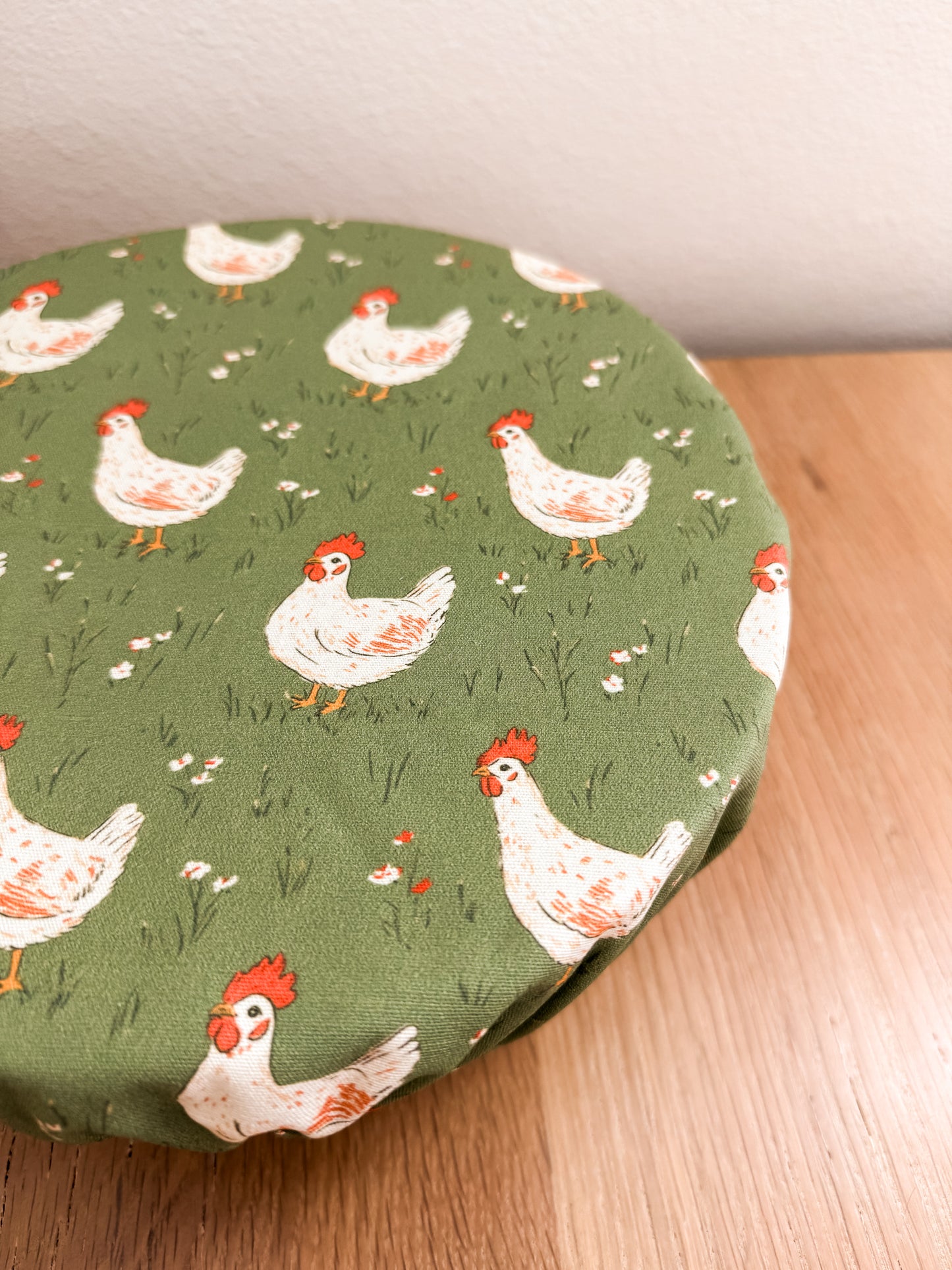 Homestead Chickens Bowl Cover - 11in