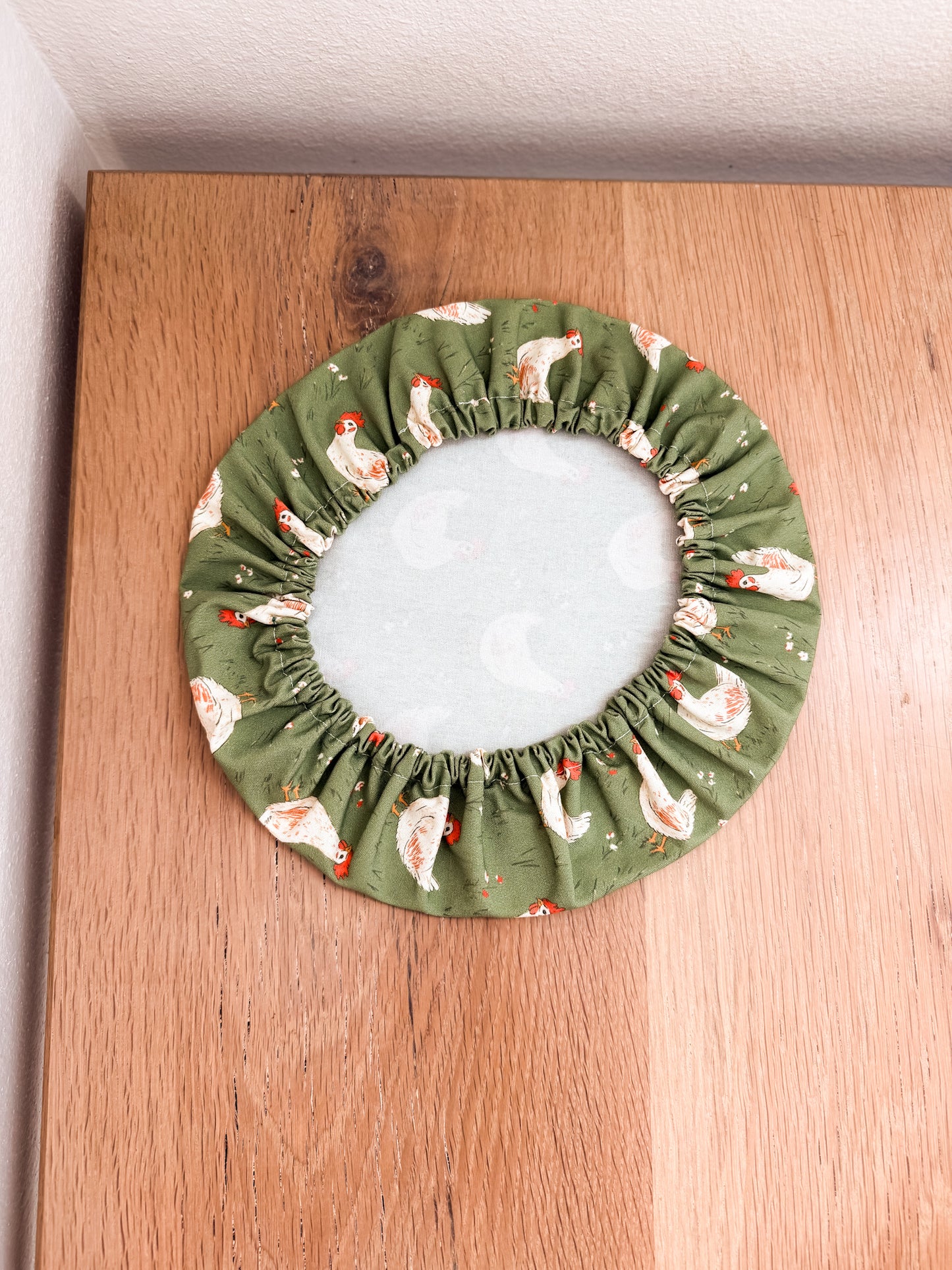 Homestead Chickens Bowl Cover - 11in